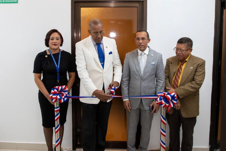 Contraloría inaugura área de Cumplimiento y Antisoborno
