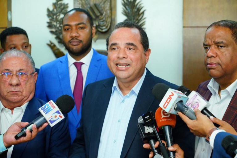 Oposición pide sustitución inmediata director Policía Militar Electoral y otros puntos para transparencia de elecciones