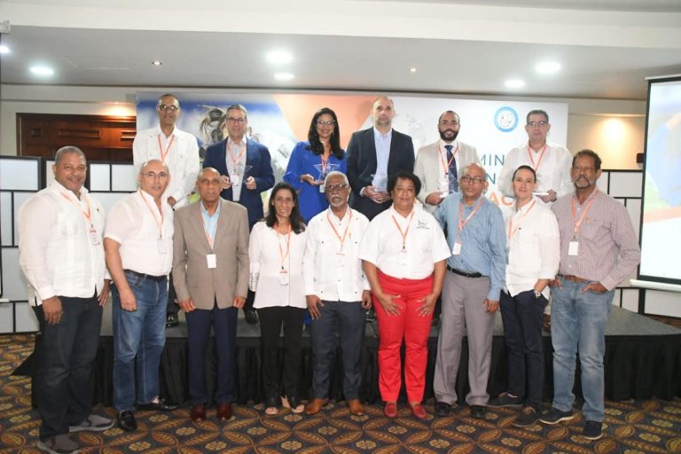 Concluye con éxito Primer Seminario Internacional de Rehabilitación Deportiva
