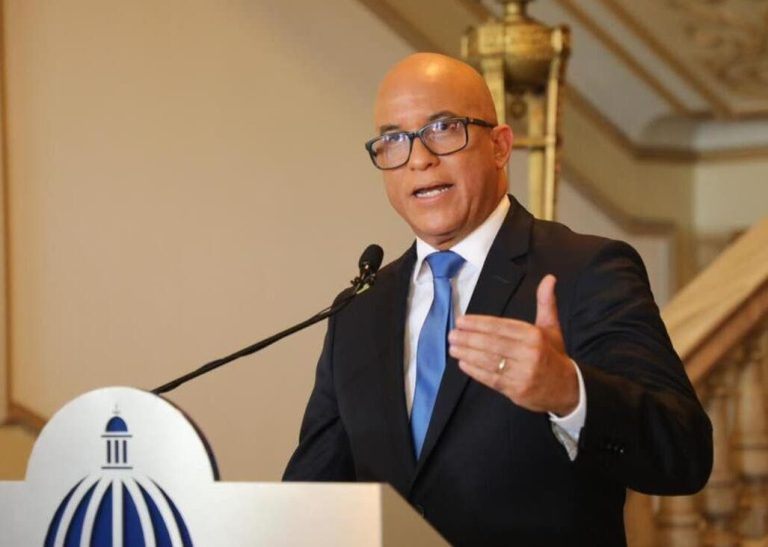 Presidencia ordena estudio técnico sobre colapso del Jet Set