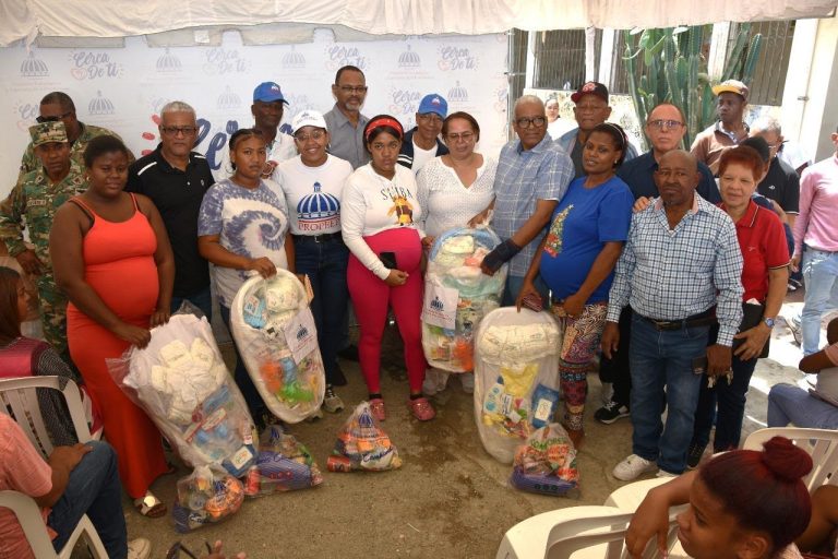 FUNDAPREPS lleva salud y asistencia a más de mil personas en gran operativo social en Sabana Perdida, Santo Domingo Norte