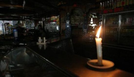 Prolongados apagones irritan población Rep. Dominicana