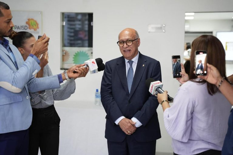 Pymes deben aprovechar oportunidades de la era digital