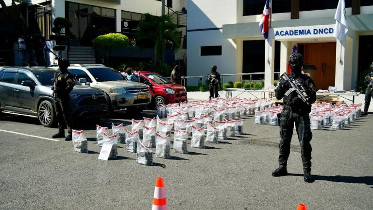 Ministerio Público y DNCD ocupan 643 paquetes de cocaína en la puesta en marcha de la Operación Leopardo
