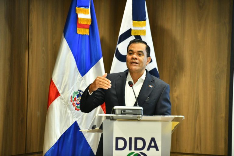 DIDA denuncia que ARS no cumplen con normas para compra medicamentos de altos costos