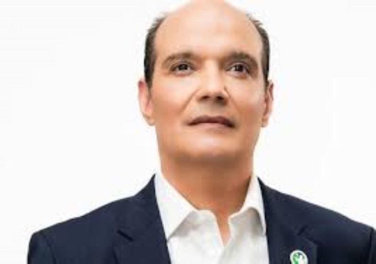 Ramfis Domínguez Trujillo presenta al Congreso un paquete de reformas para fortalecer el Código Penal