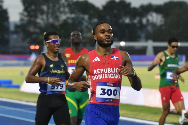 El dominicano Gabriel Moronta obtiene oro en los 400 metros planos